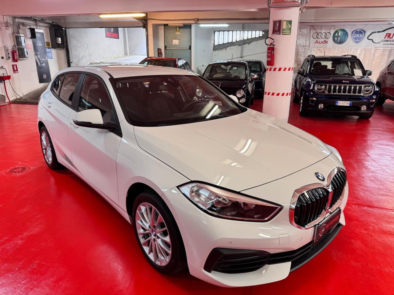Bmw 118 118i 5p. Business Advantage