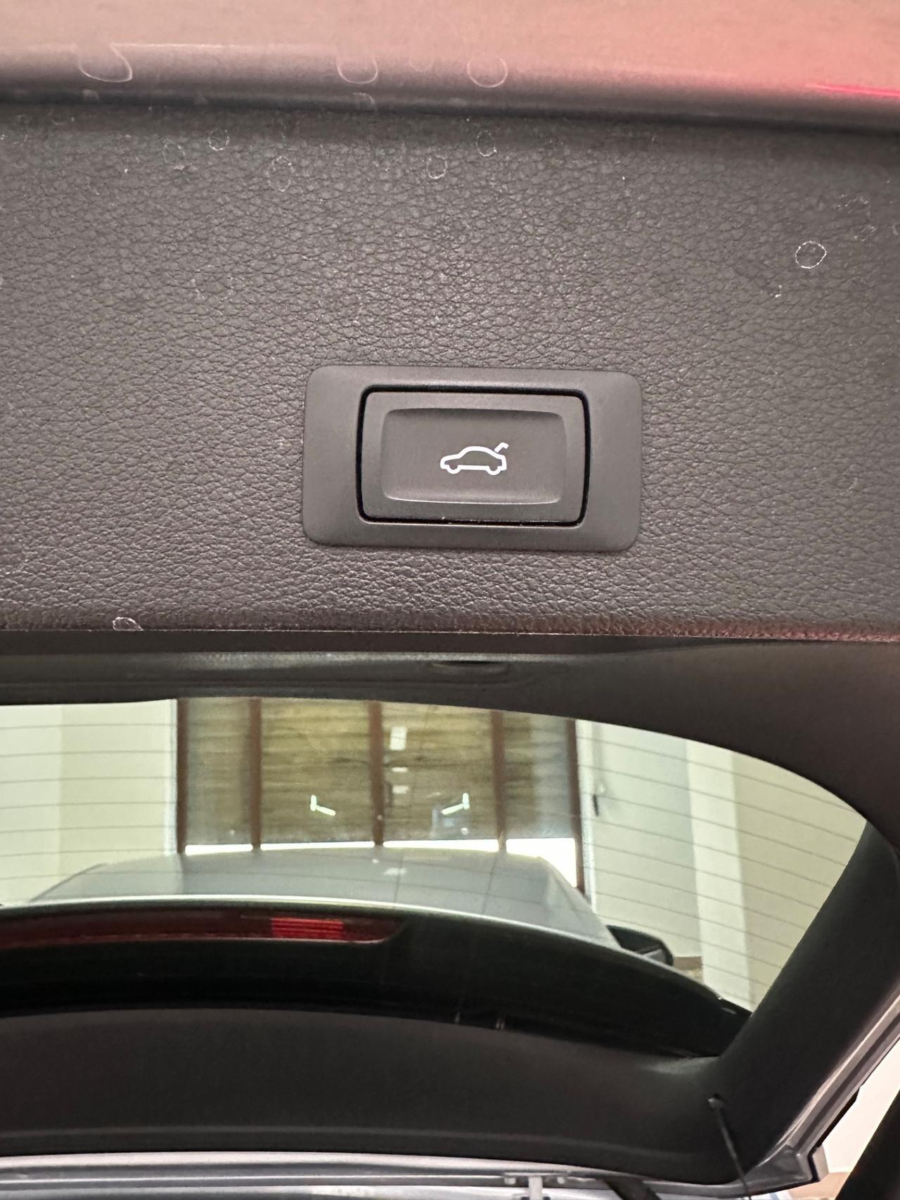 Audi Q2 30 TDI S line Edition