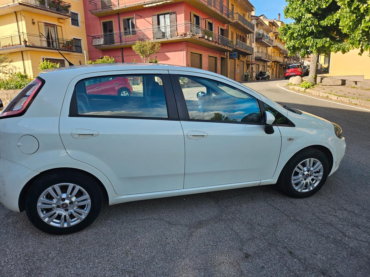 Fiat Punto 1.3 MJT II S&S 95 CV Lounge 2012