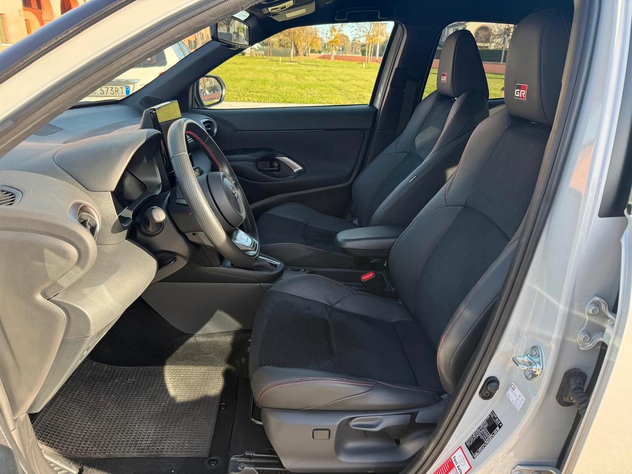 Toyota Yaris Cross 1.5 Hybrid 130 CV 5p.E-CVT GR SPORT