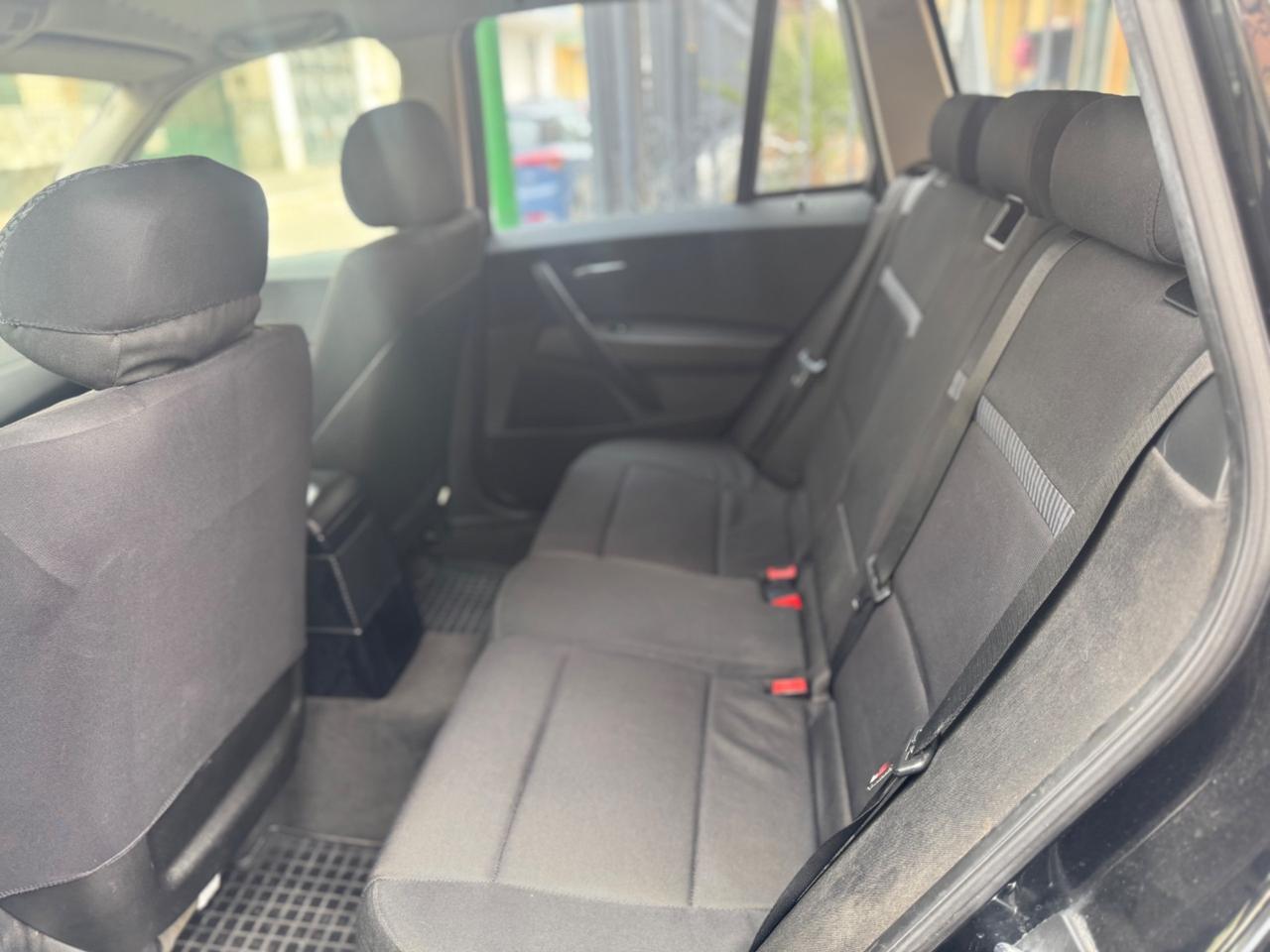 Bmw X3 2.0d cat Futura