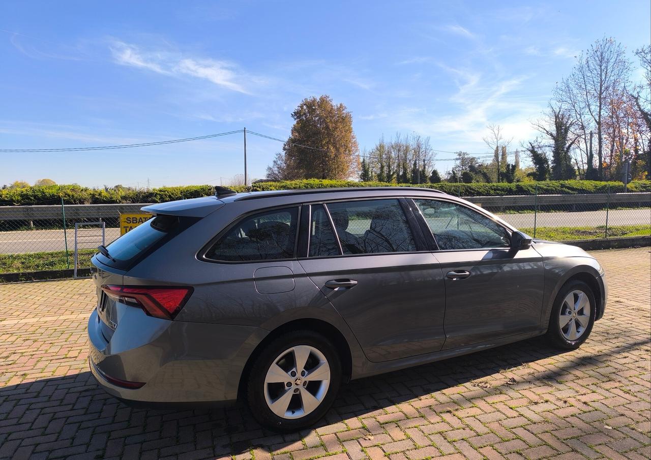 Skoda Octavia 1.0 e-TEC DSG Wagon Executive
