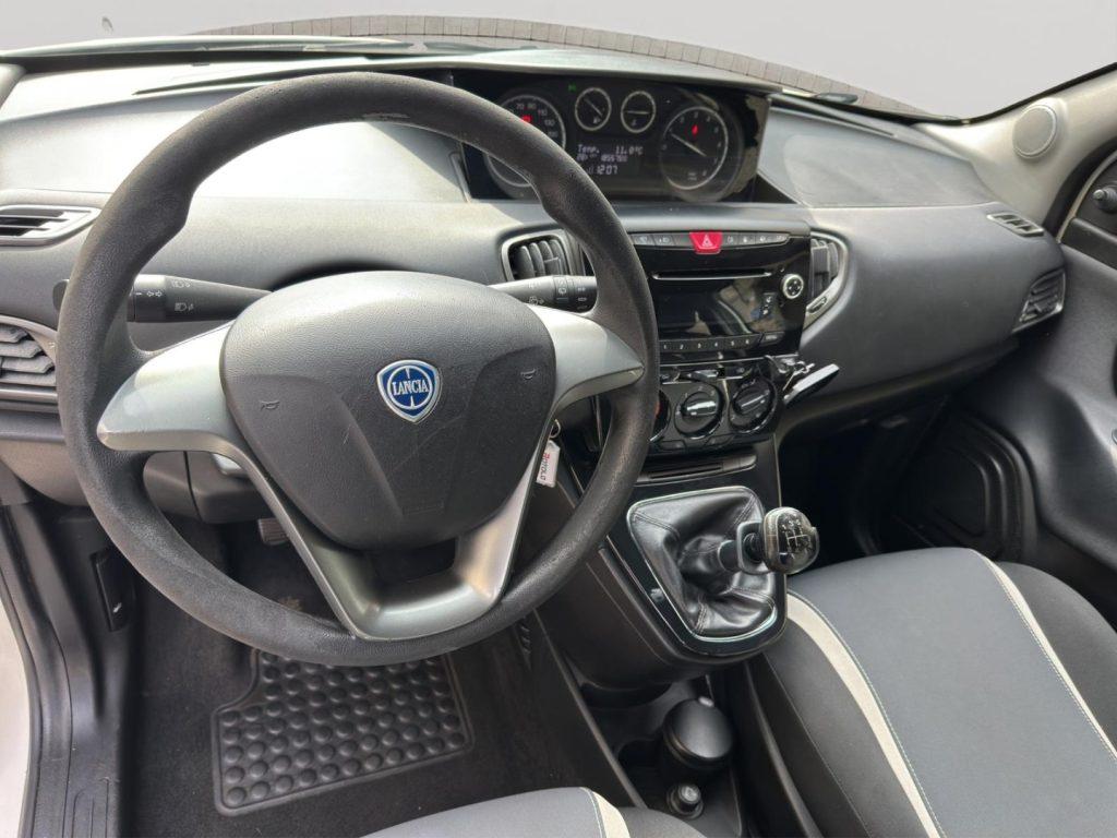 LANCIA Ypsilon 3ª serie Ypsilon 1.2 69 CV 5 po...