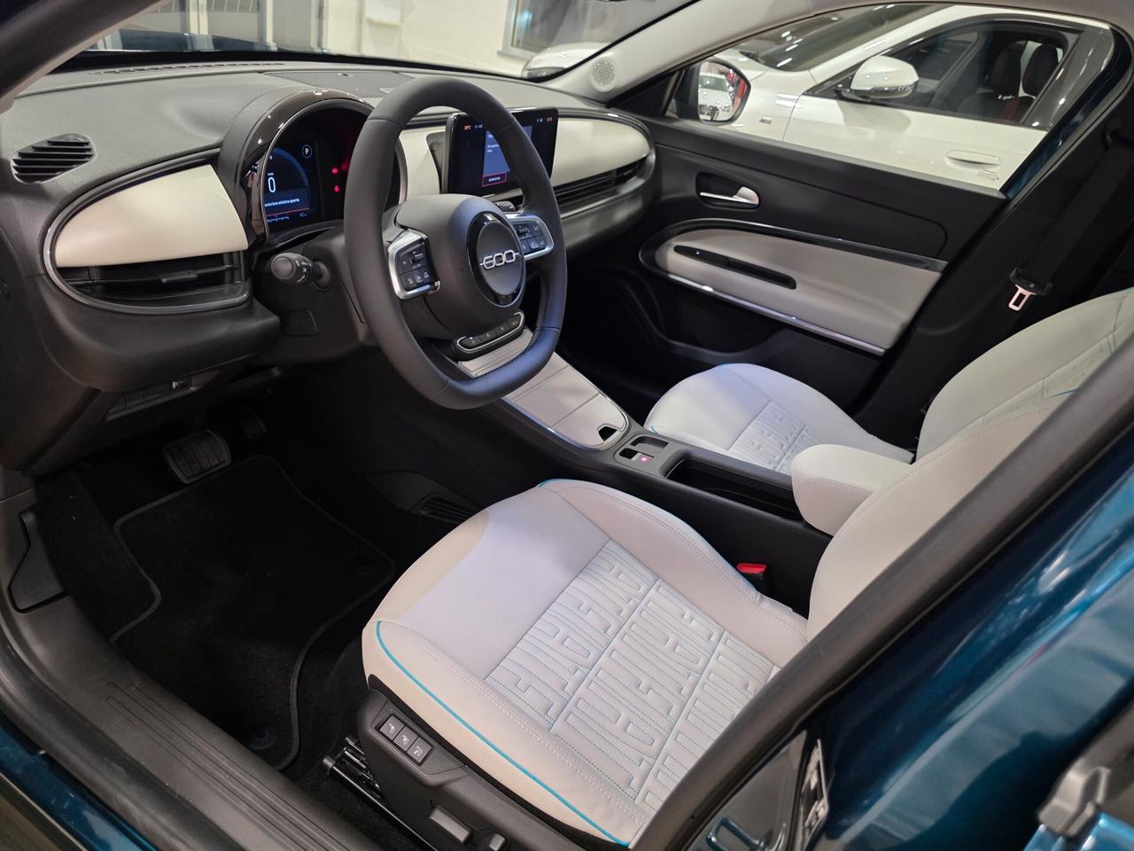 Fiat 600 Hybrid 110 CV DCT MHEV La Prima