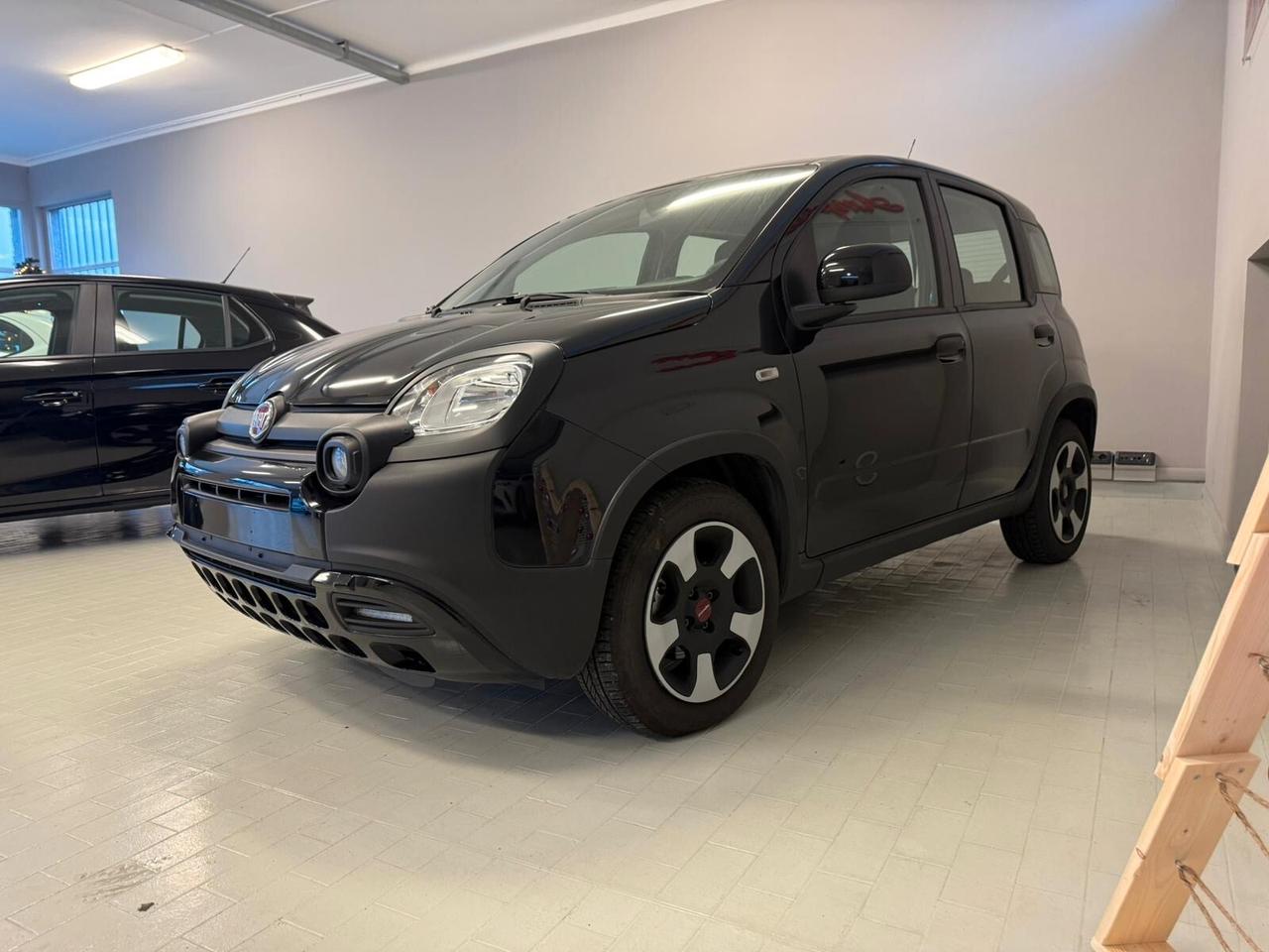 Fiat Panda 1.0 FireFly S&S Hybrid City Cross