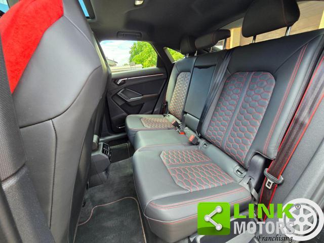 AUDI RS Q3 quattro S tronic Sportback