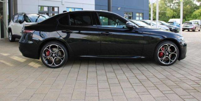 ALFA ROMEO Giulia 2.2 Turbodiesel 210 CV AT8 AWD Q4 Competizione