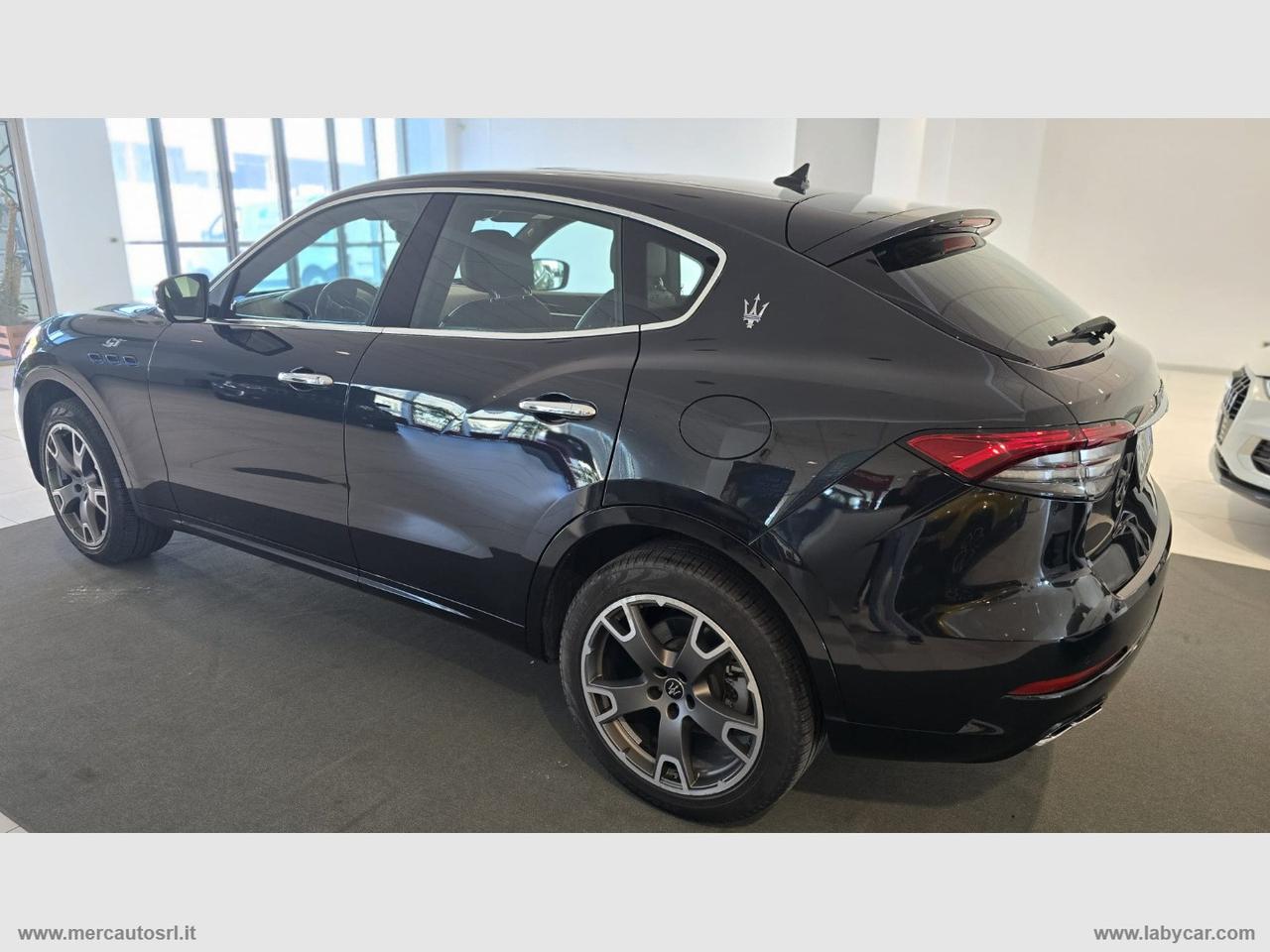 MASERATI Levante 330 CV MHEV AWD GT