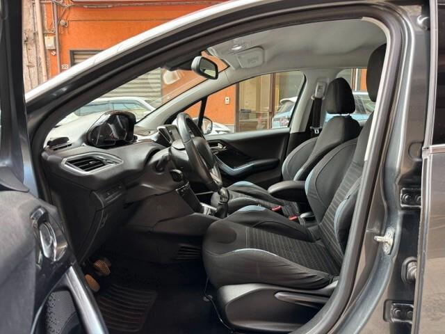 Peugeot 208 1.4 HDi 68 CV 5 porte Allure