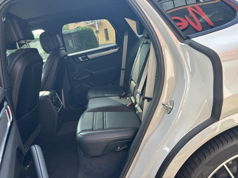 Porsche Cayenne 3.0 tiptronic MATRIX-TETTO-NAVI-21"