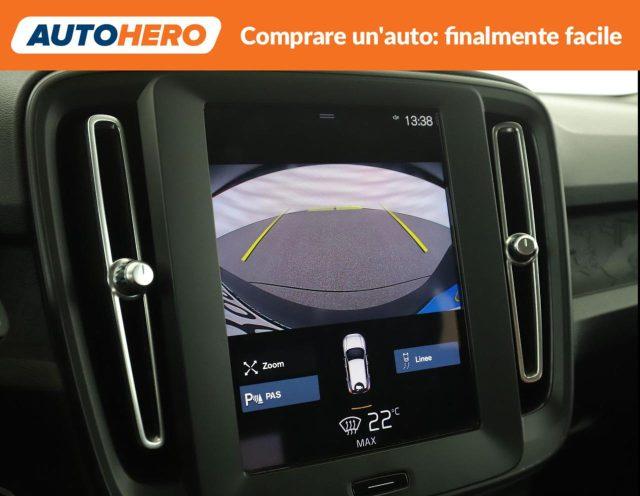 VOLVO XC40 T2 Geartronic Momentum Core