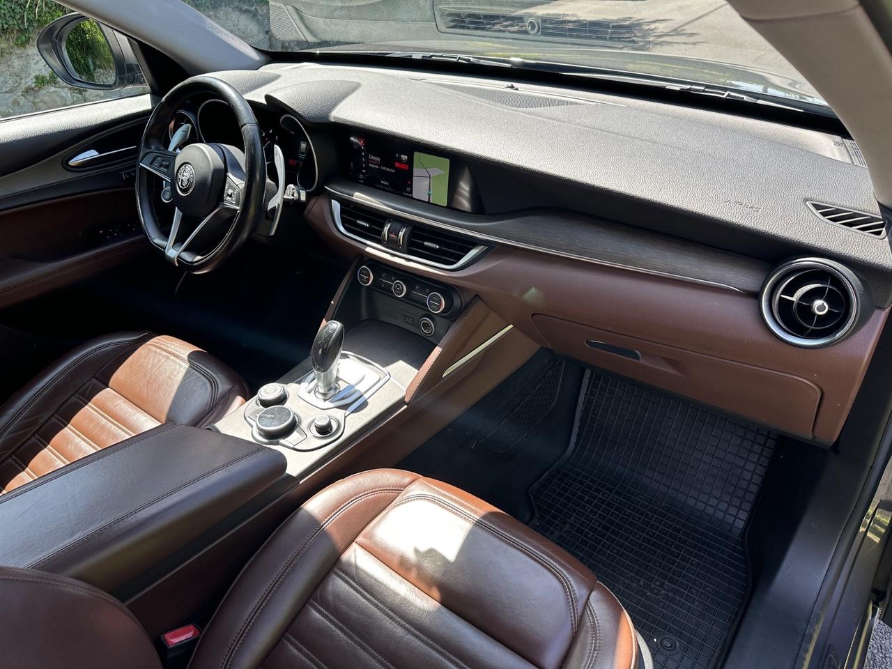 Alfa Romeo Stelvio 2.2 Turbodiesel 210 CV AT8 Q4 Executive - 2017
