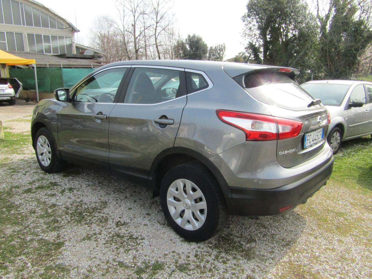 Nissan Qashqai 1.2 DIG-T Visia