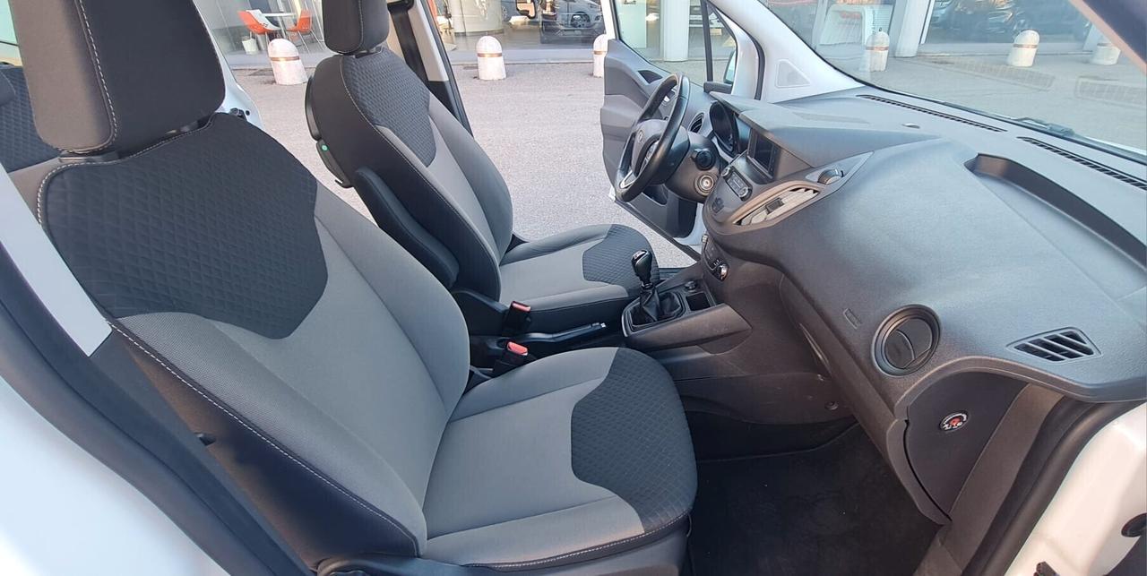 Ford Tourneo Courier 1.5 TDCI 75 CV Plus Km 42000