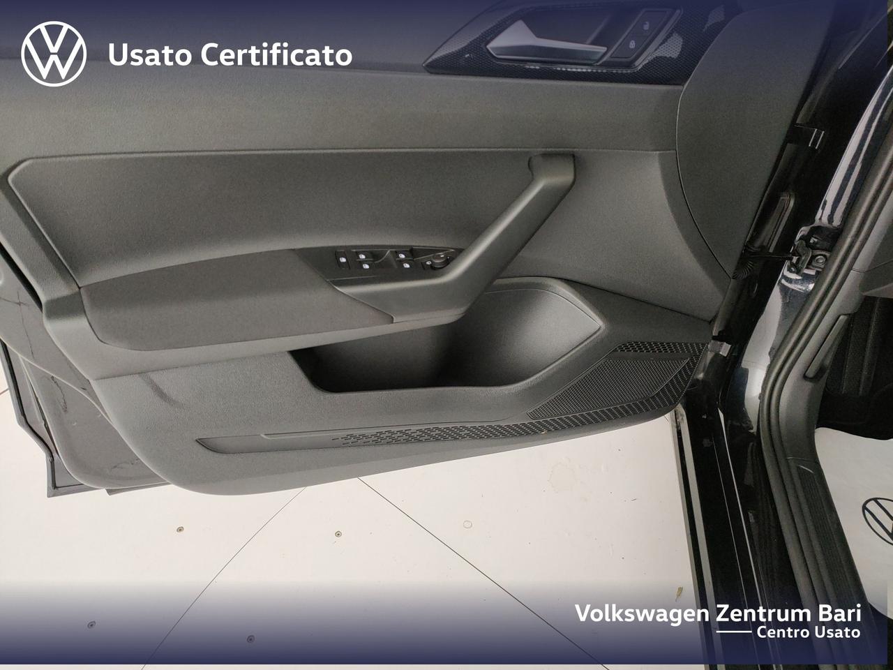 Volkswagen Polo 1.0 tsi life 95cv dsg