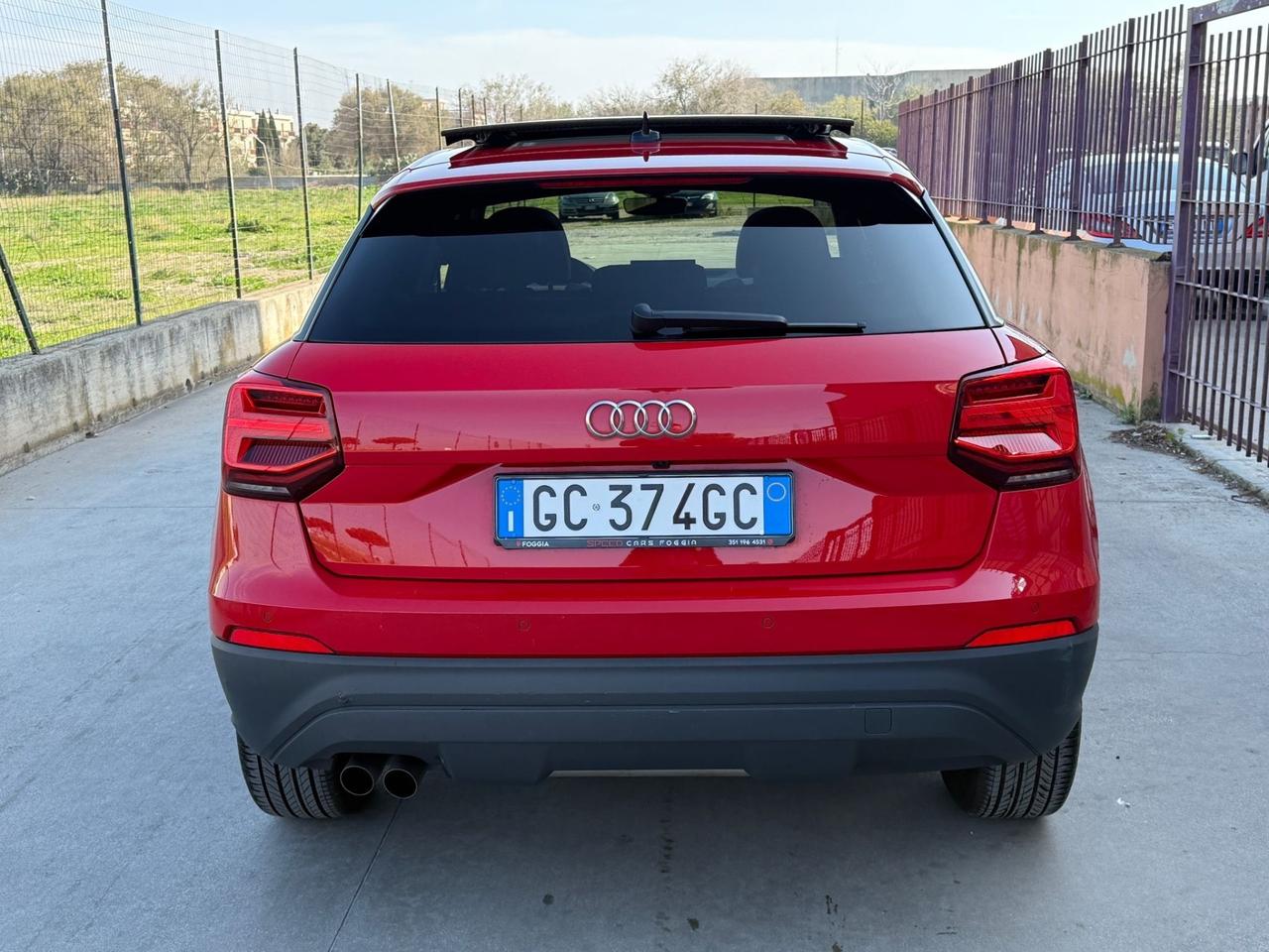 Audi Q2 35 TFSI Identity Black