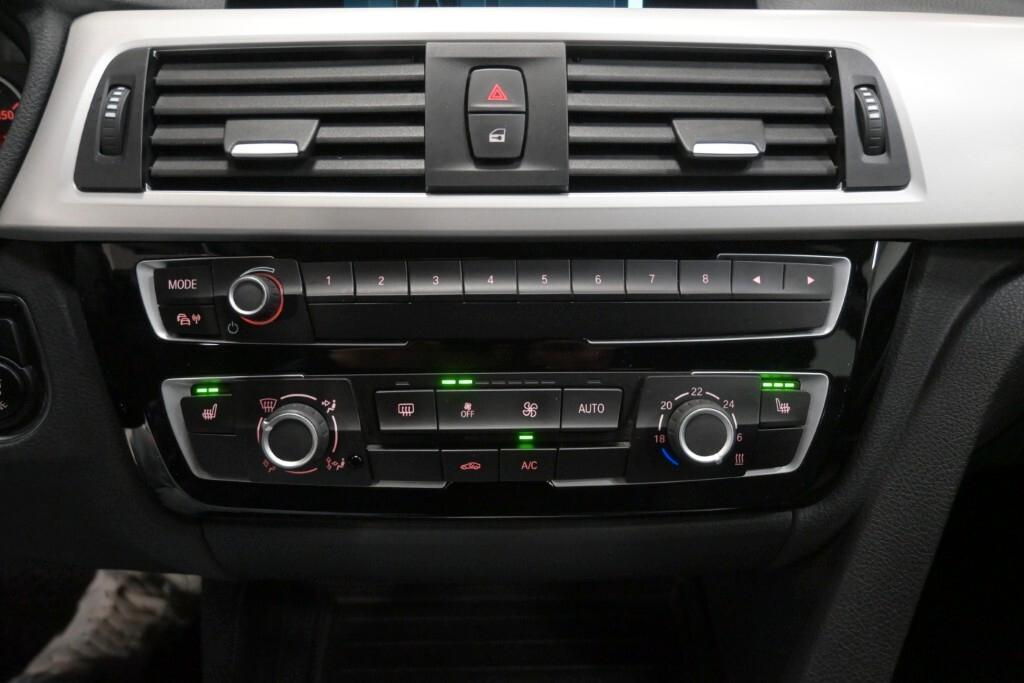 BMW 318D GRAN TURISMO 136CV STEPTRONIC BUSINESS ADVANTAGE ( FARI LED - PELLE - CRUISE - NAVI - PDC )