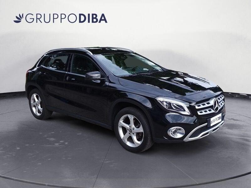 Mercedes-Benz GLA GLA-X156 2017 Benzina 180 Sport