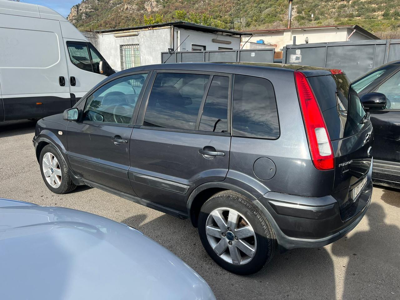 Ford Fusion 1.6 TDCi 5p. Collection