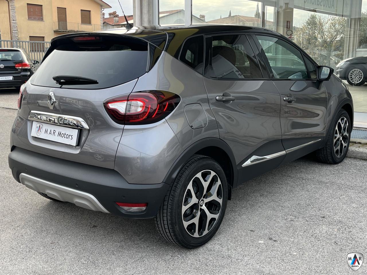 Renault Captur dCi 8V 110 CV Start&Stop Energy Initiale Paris