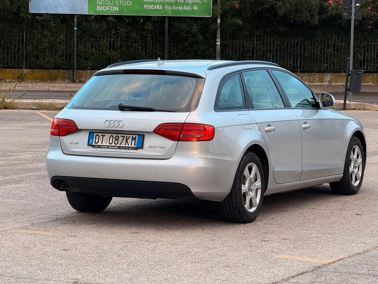 Audi A4 Avant 2.0 TDI 143CV GARANZIA 12 MESI