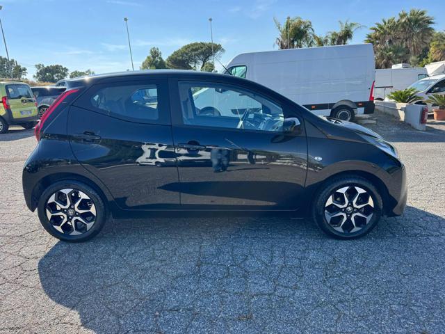 TOYOTA Aygo Connect 1.0 VVT-i 72 CV 5 porte x-cool RETROCAMERA