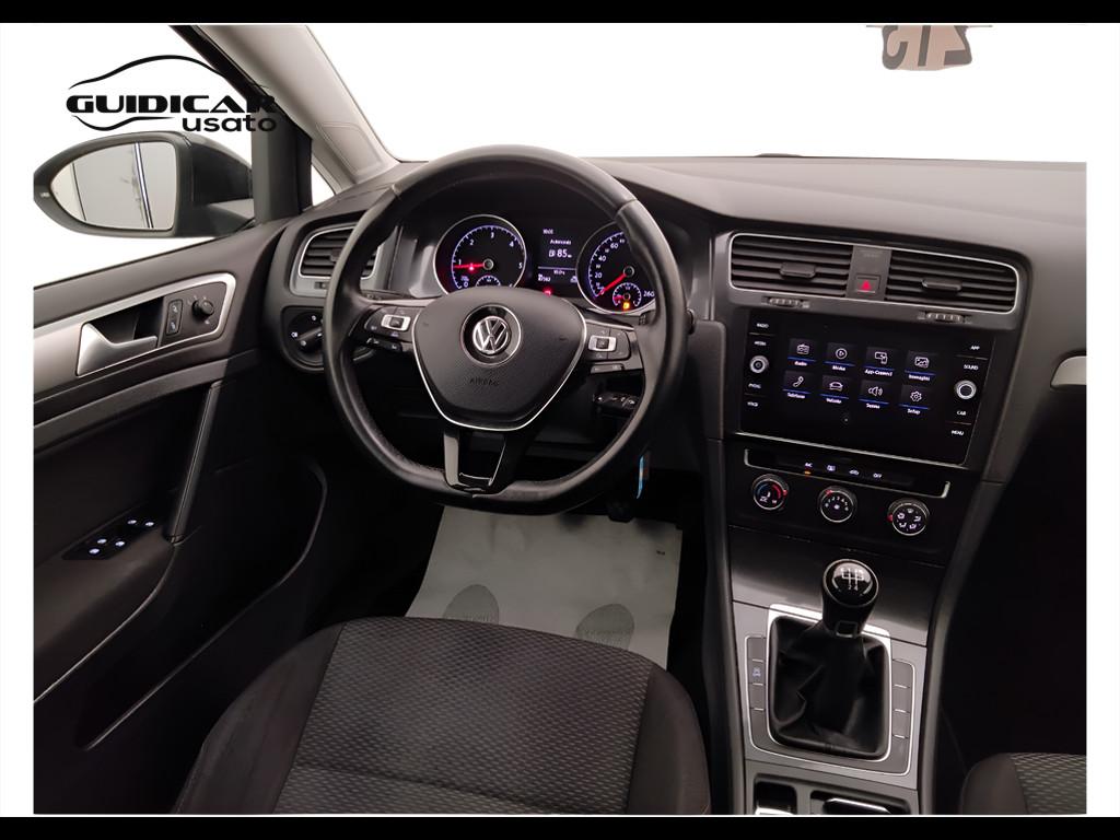 VOLKSWAGEN Golf VII 2017 5p - Golf 5p 1.6 tdi Trendline 90cv