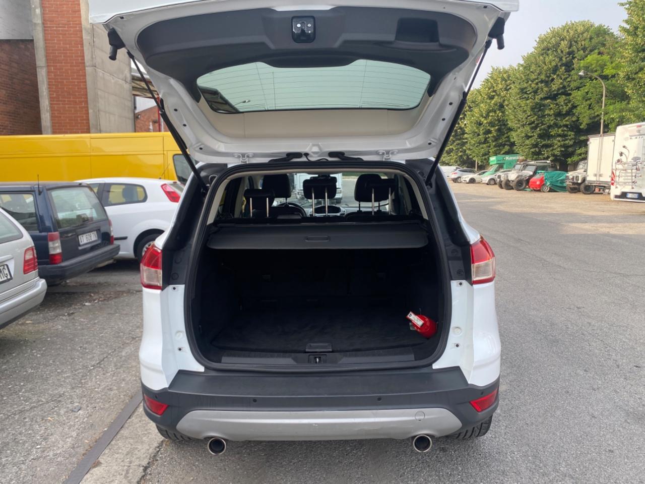 Ford Kuga 2.0 TDCI 150 CV S&S 4WD Titanium