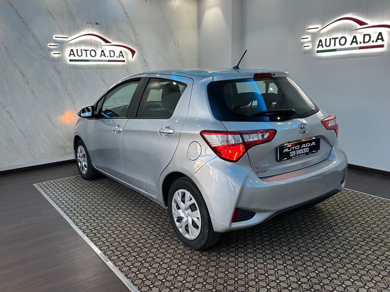 Toyota Yaris 1.0 5 porte Lounge