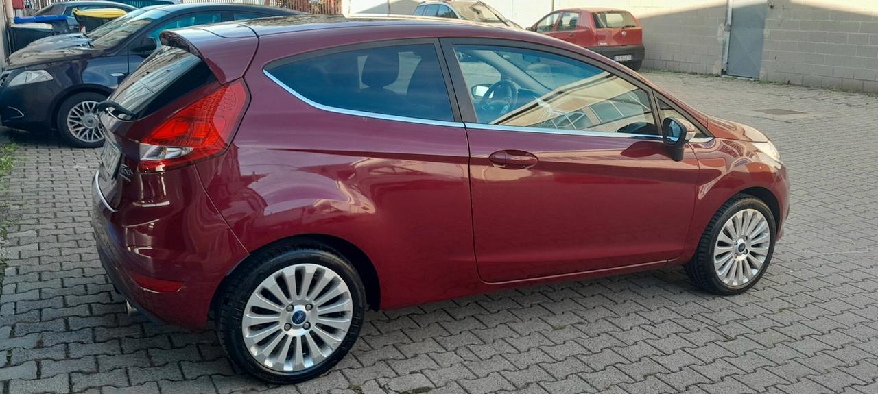 Ford Fiesta 1.2 82CV 3 porte Titanium