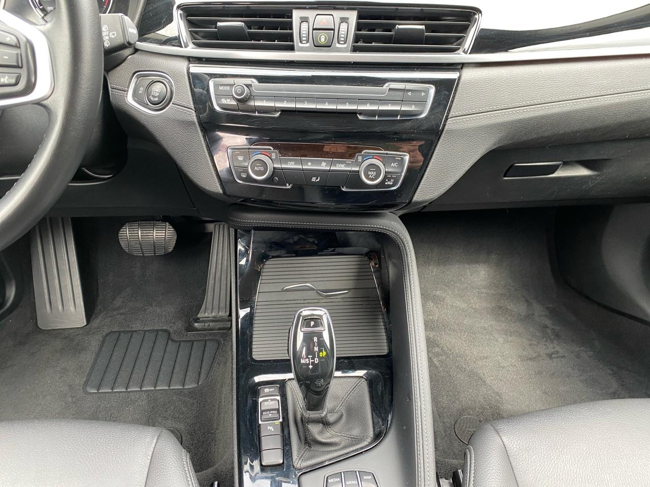 BMW X1 F48 2019 - X1 sdrive18i xLine Plus 136cv auto