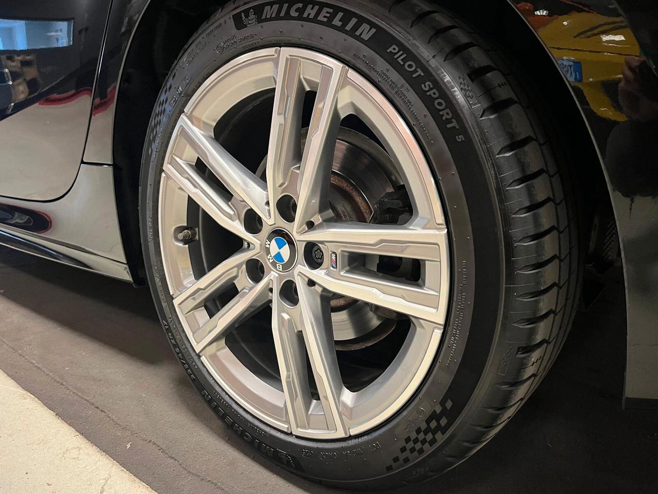 Bmw 118 118i 5p. Msport