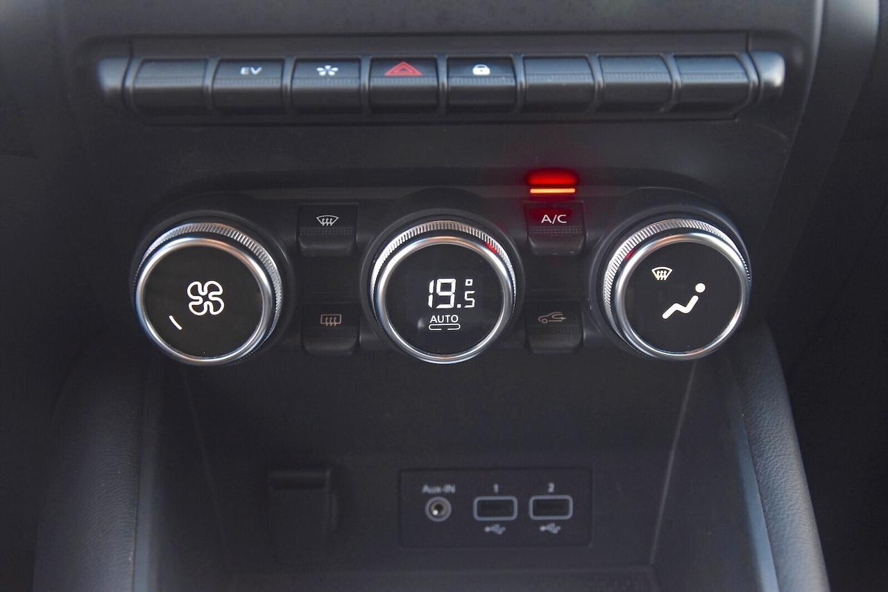 Renault Captur Plug-in Hybrid E-Tech 160cv Intens