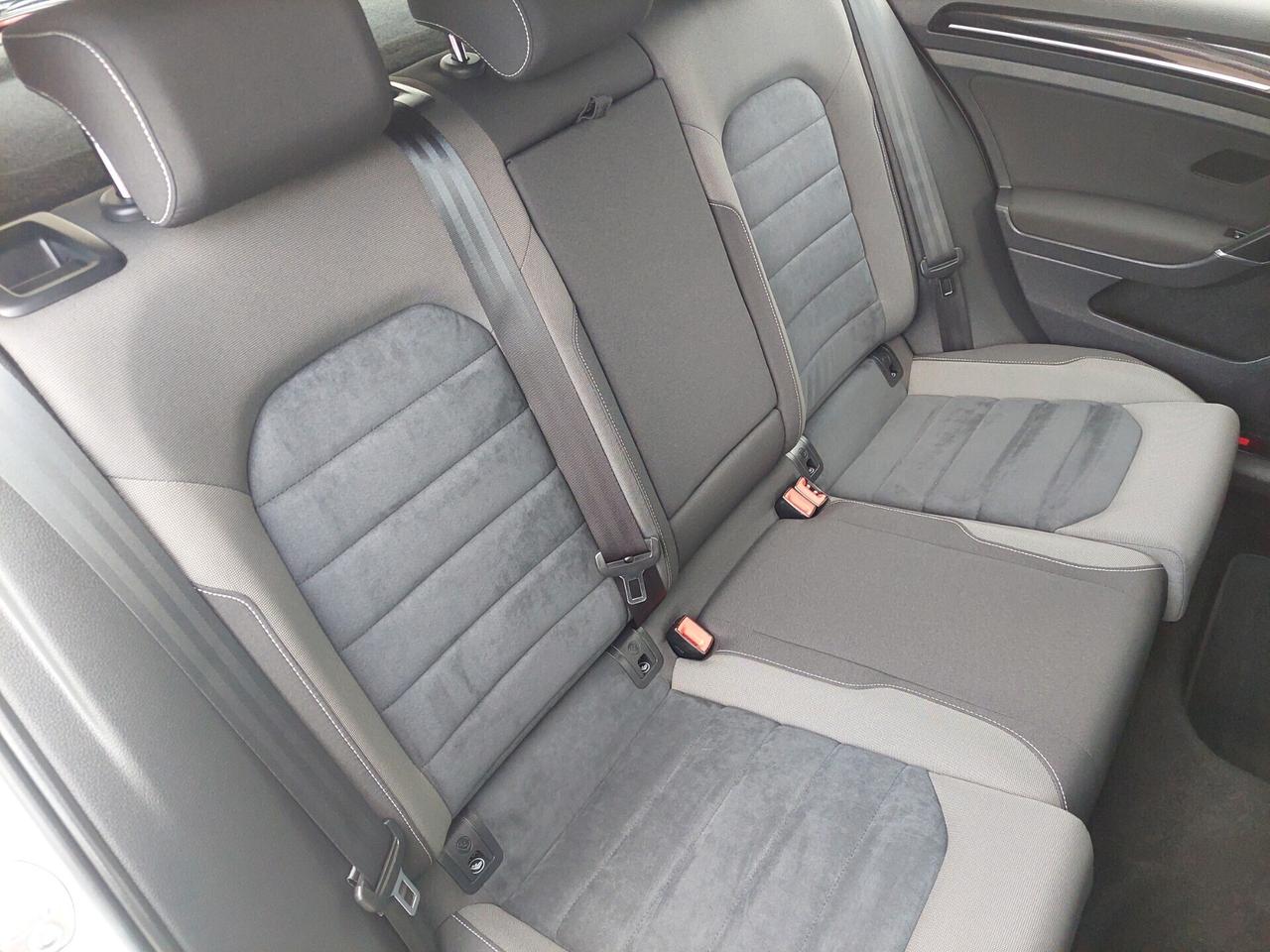 Volkswagen Golf 1.6 TDI 110 CV 5p. Highline BlueMotion Technology