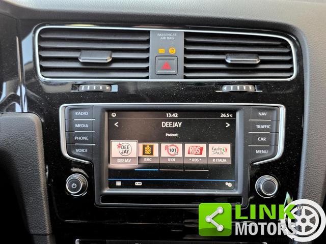 VOLKSWAGEN Golf TGI 110CV Highline DSG