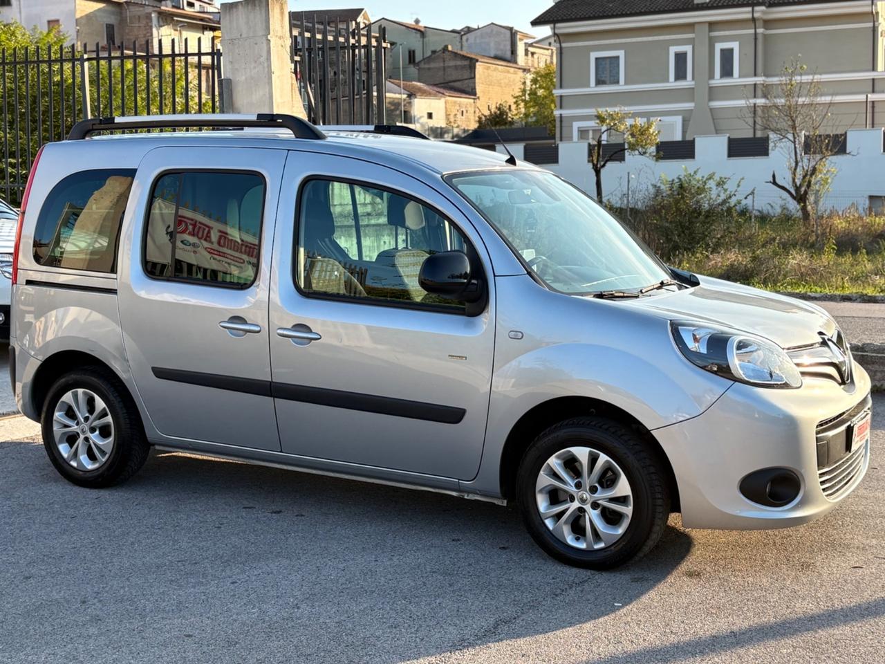 Renault Kangoo Blue dCi 115CV Limited2
