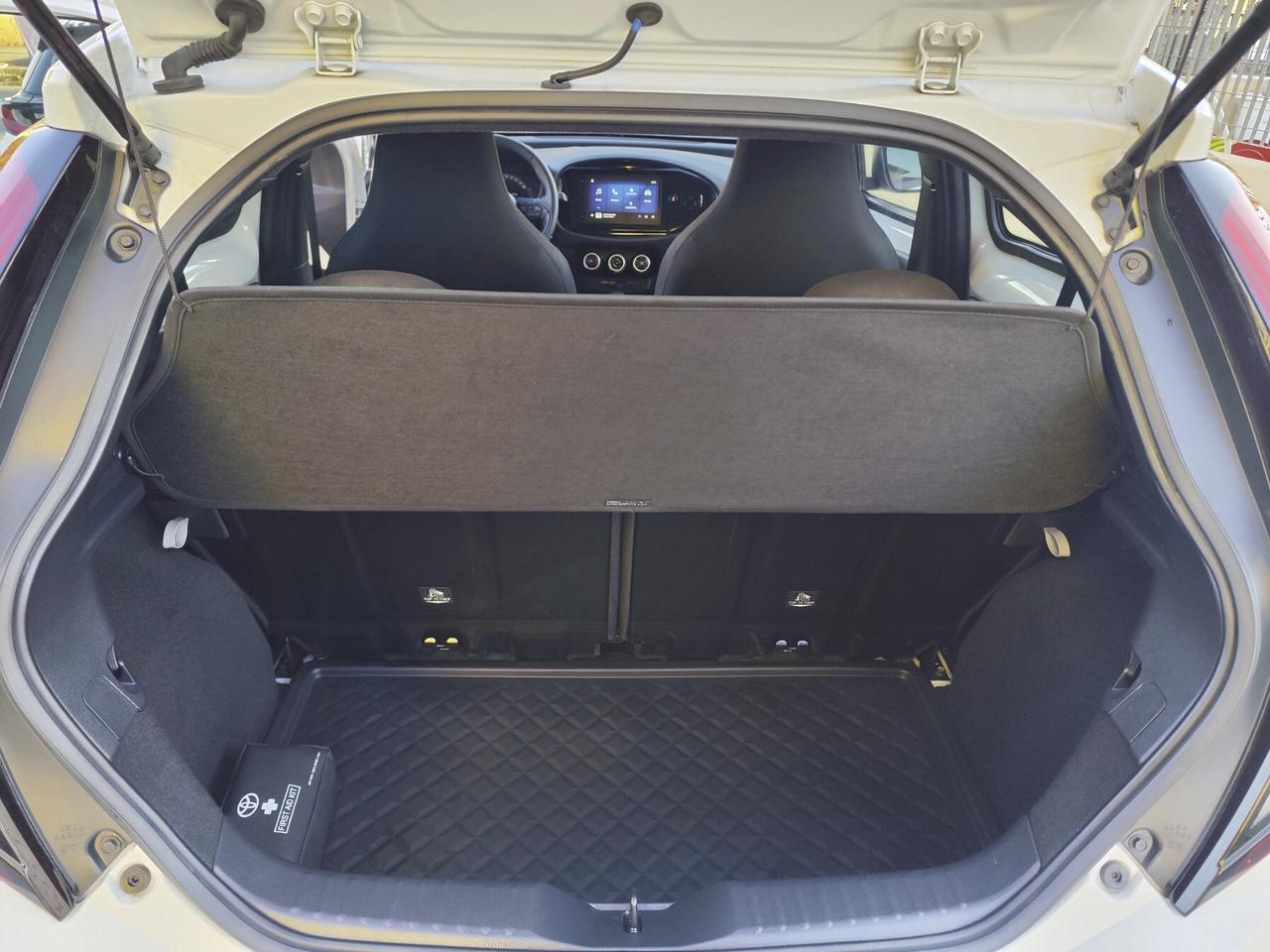 Toyota Aygo X 1.0 VVT-i 72 CV 5 porte Active S-CVT