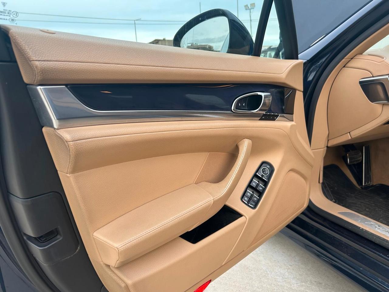 Porsche Panamera 3.0 Diesel – 2014 – Full Optional