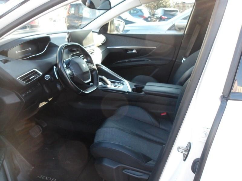 Peugeot 3008 BlueHDi 130 S&S EAT8 Allure