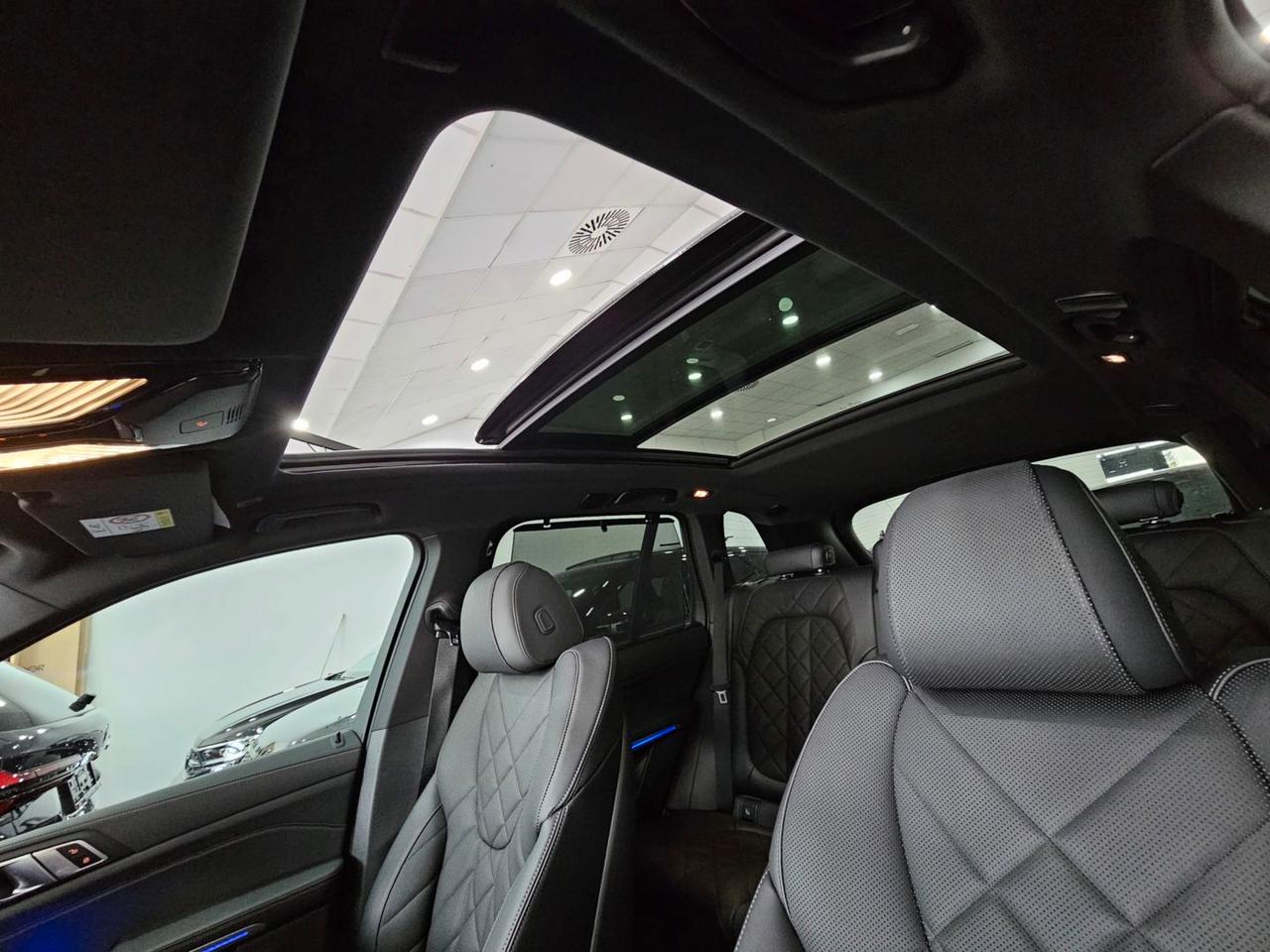 BMW X5 30d xDrive M-Sport NEW MODEL C.21" Tetto Navi 360