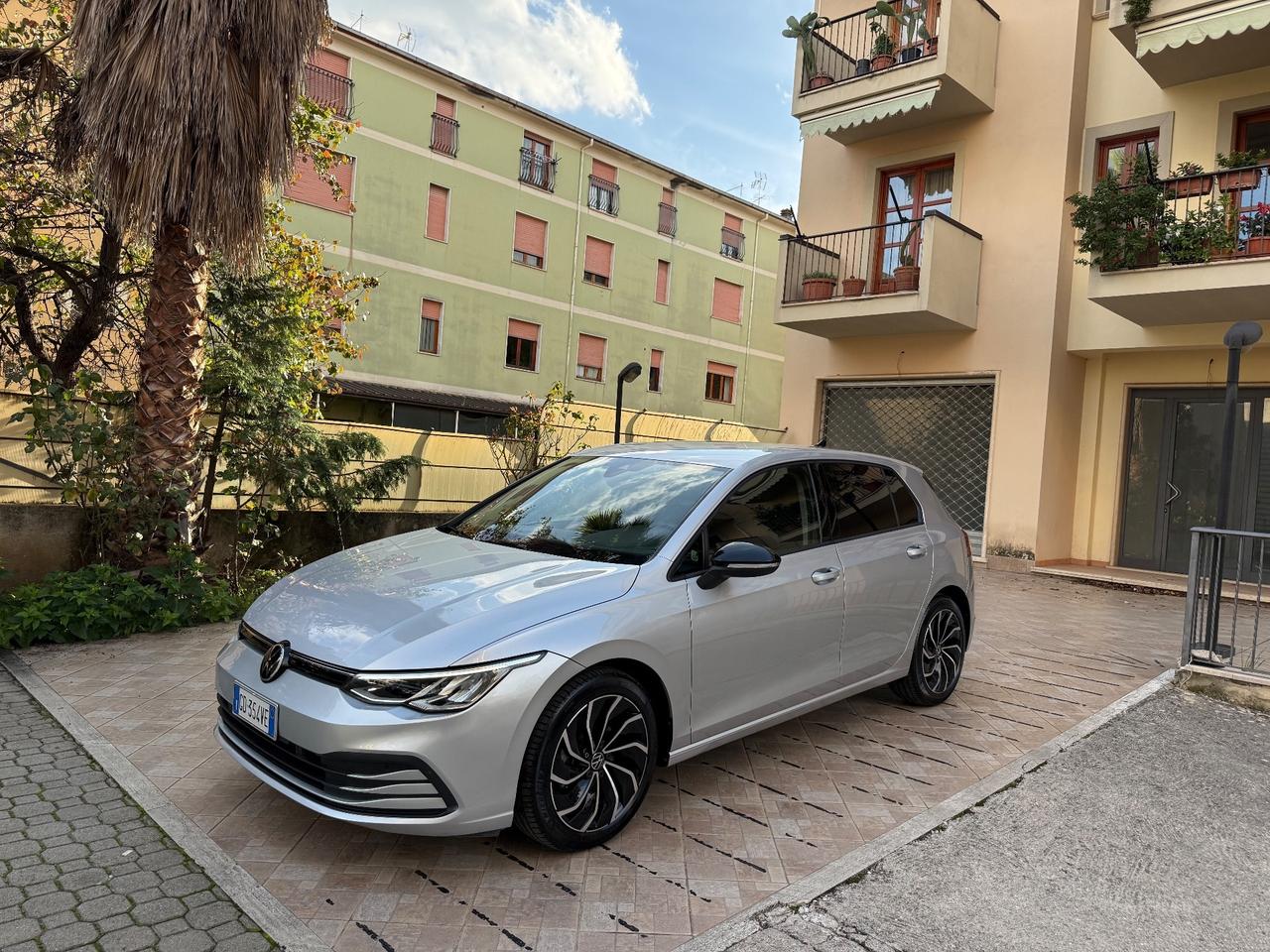 Volkswagen Golf 2.0 TDI 150 CV DSG SCR Style