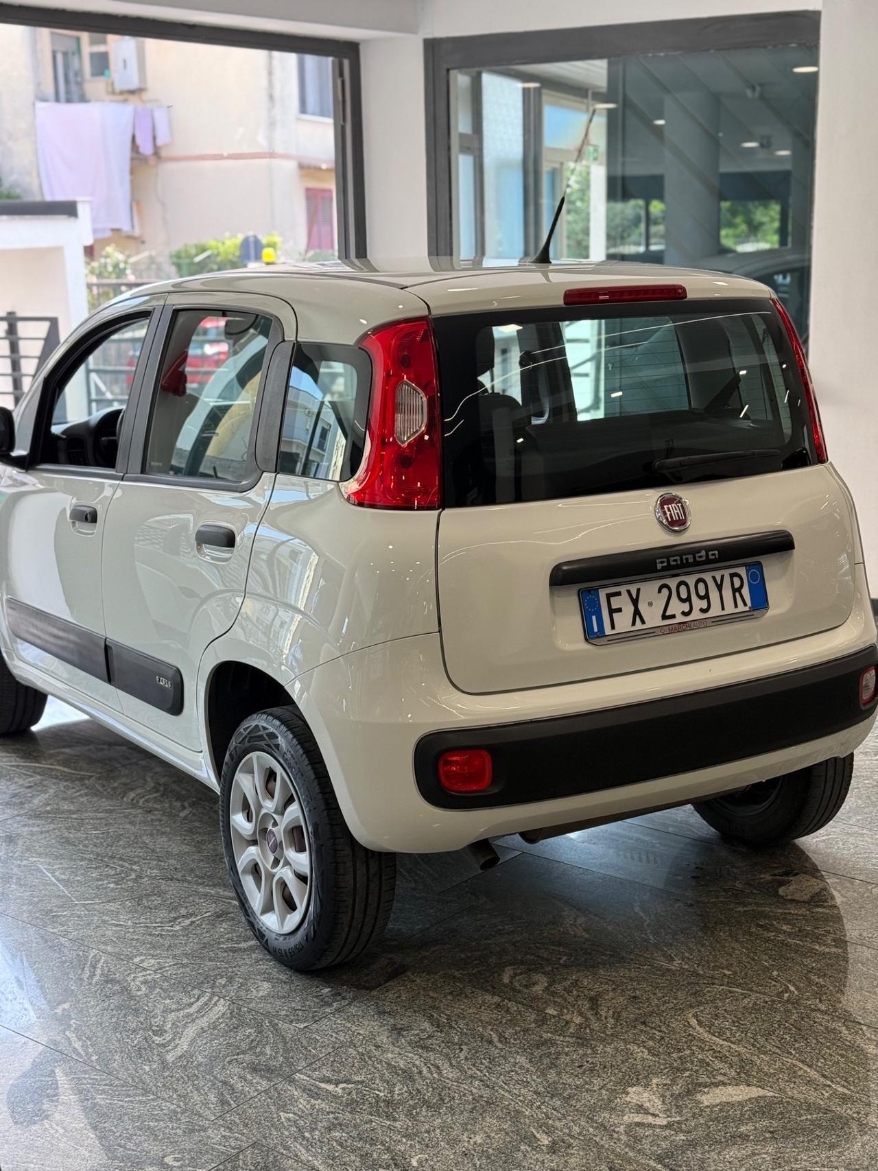 Fiat Panda 0.9 TwinAir Turbo Natural Power Lounge