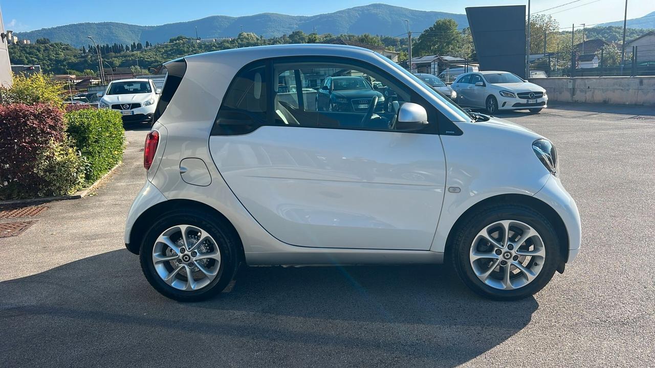 Smart ForTwo 70 1.0 Youngster Neopatentati