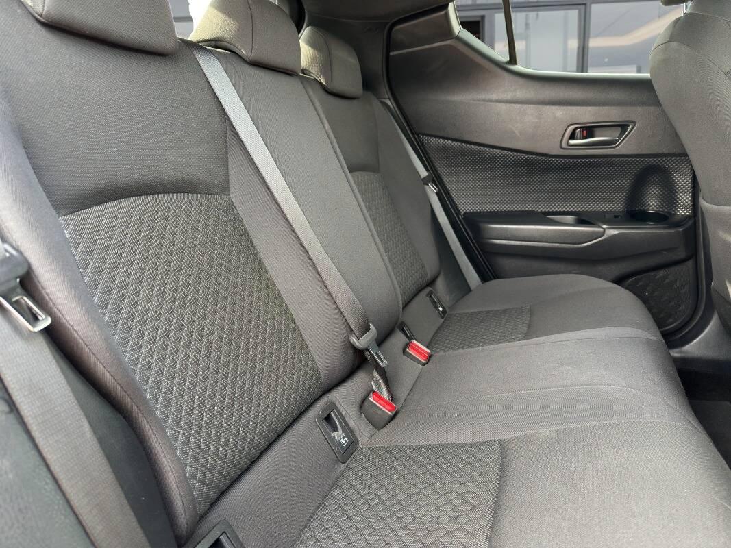 Toyota C-HR 2.0h More Business e-cvt AUTOM CARPLAY E TELECAMER