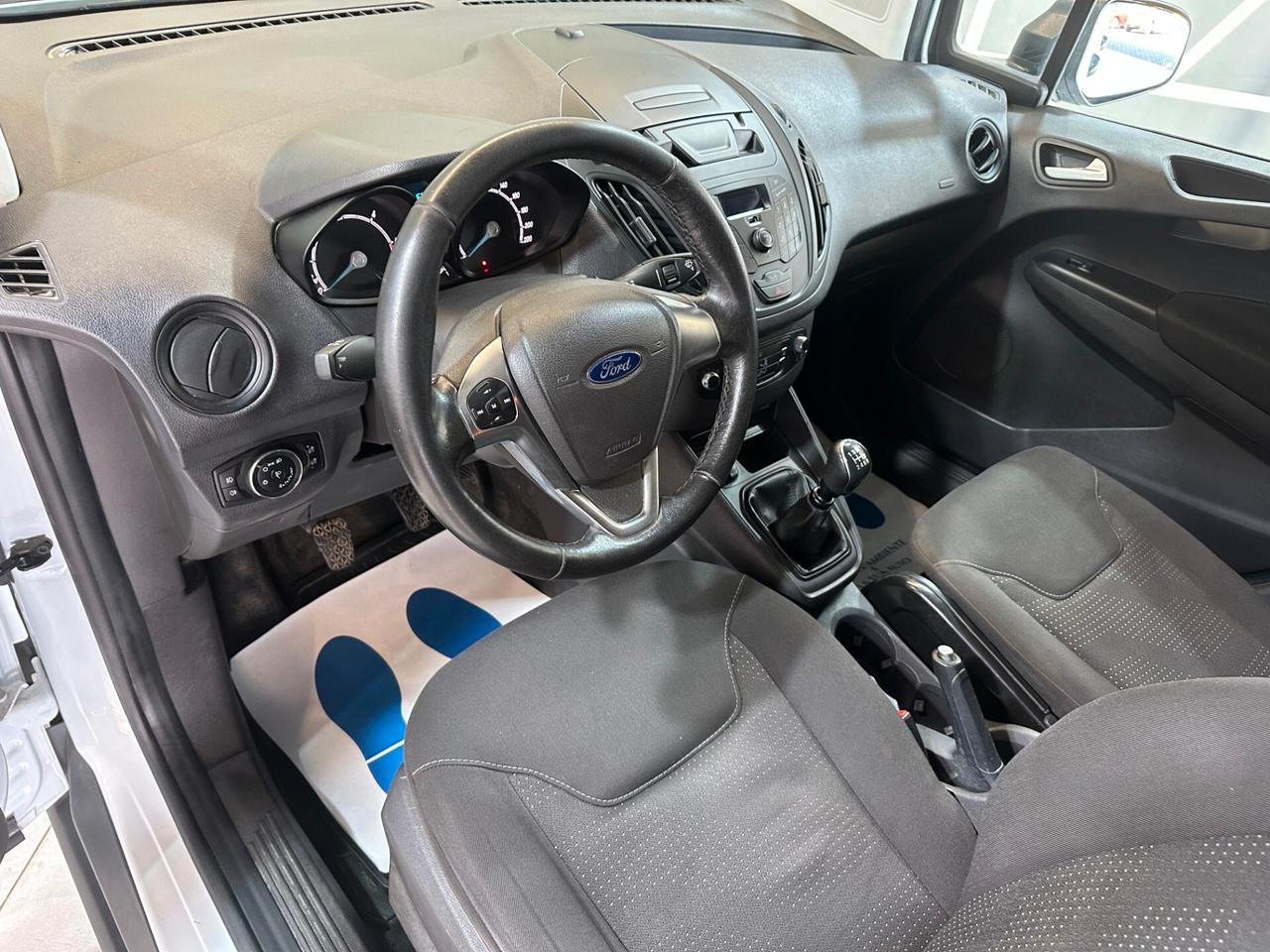 Ford Transit Courier 1ªs -1.5 TDCi 75CV * IVA ESPOSTA *