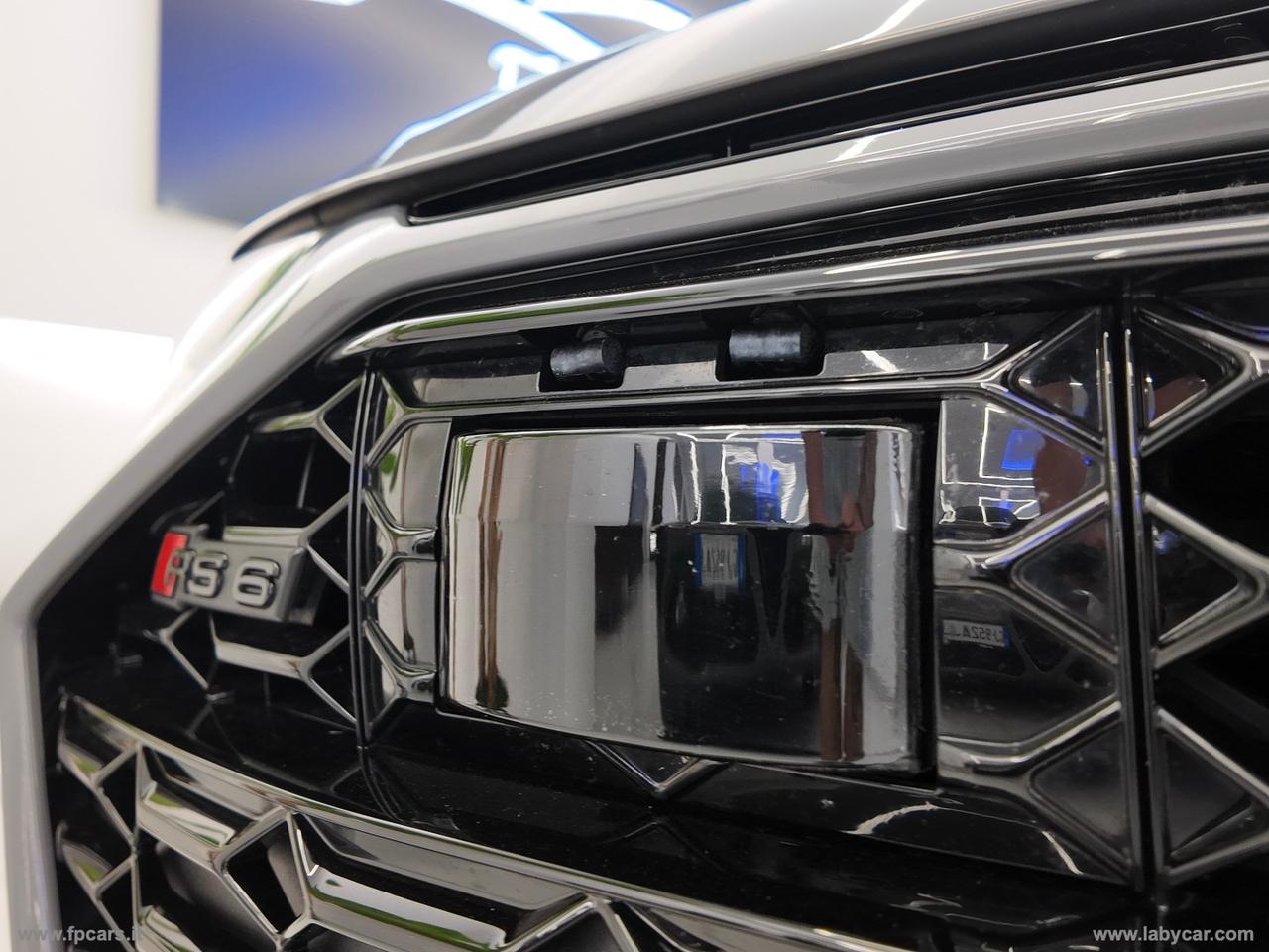 AUDI RS 6 Avant 25 years
