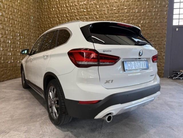 Bmw X1 xDrive25e Advantage