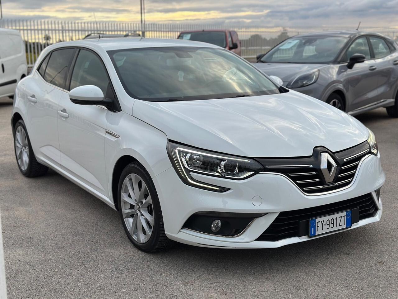 Renault Megane 2019 1.5 dCi 115 CV AUTOM. INTENS