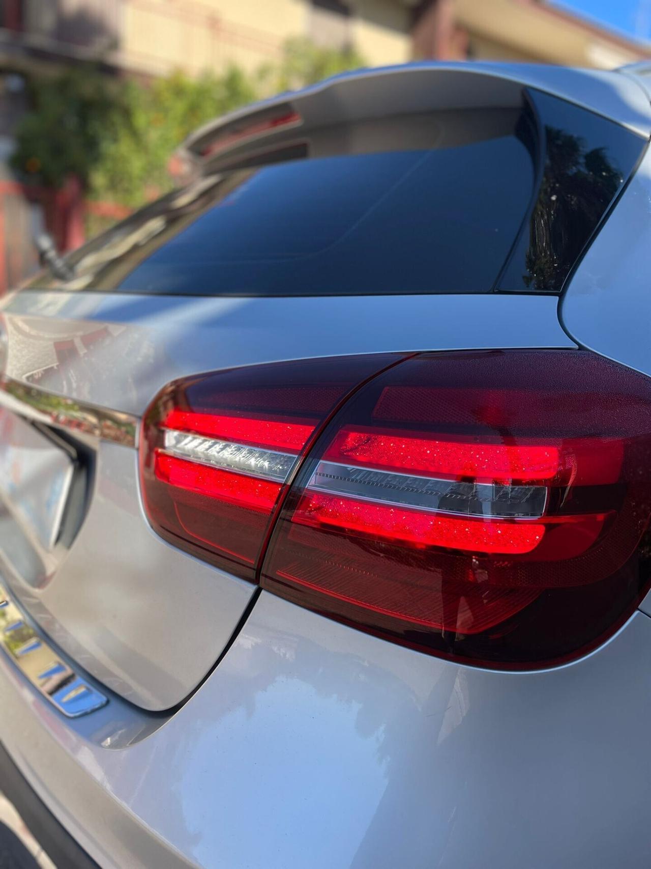 Mercedes-benz GLA 200 d Automatic Premium