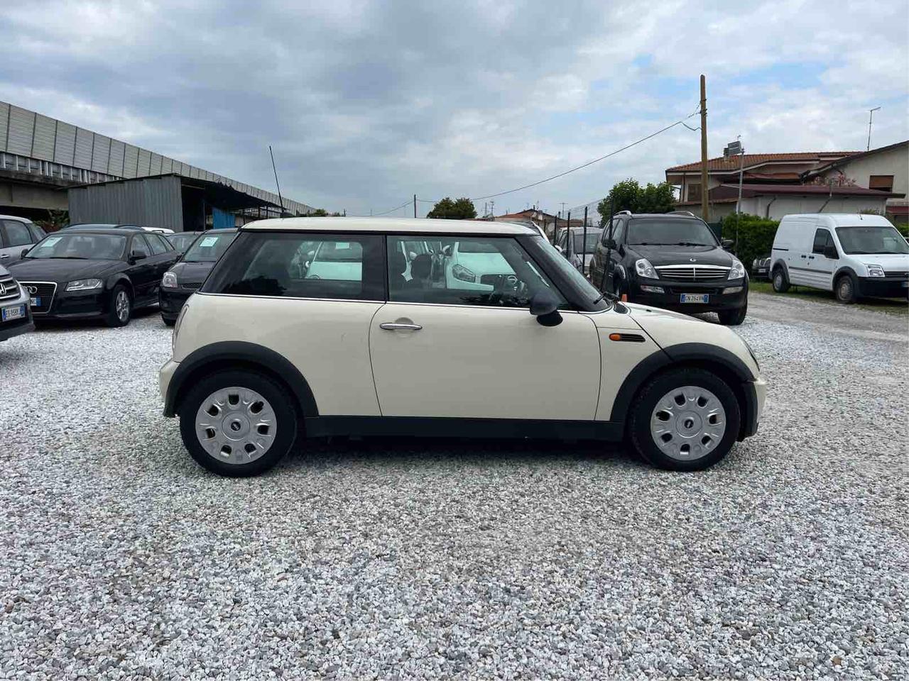 MINI ONE DE LUXE